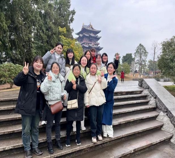 图片4.jpg 图片4.jpg